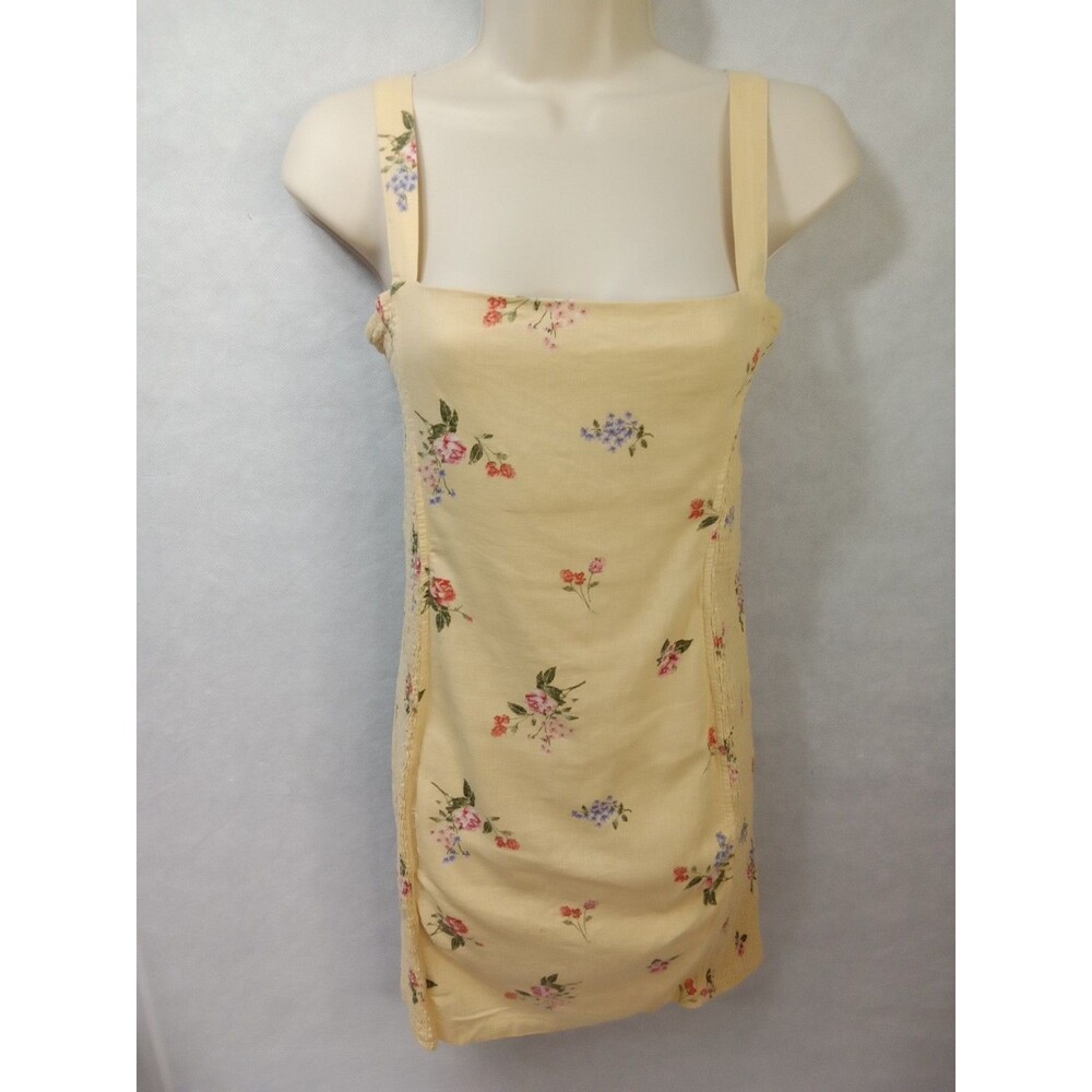 Forever 21‎  small yellow floral mini Sundress Flirt Romantic
